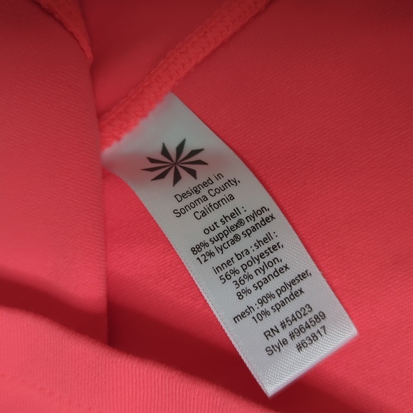 Athleta Coral Sizzle Stripe Fulfillment Tank Built in Shelf Bra Small - Picture 5 of 7